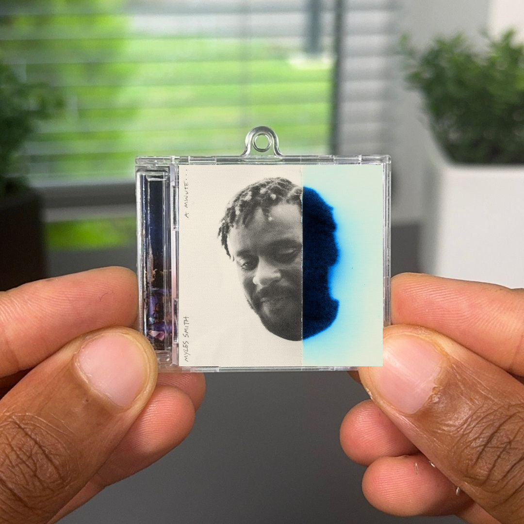 A Minute... Albumtag