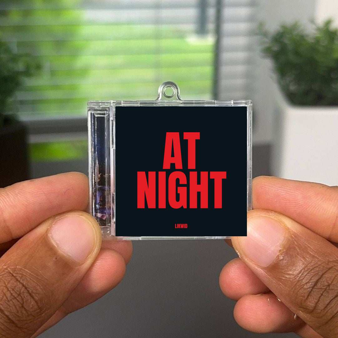 At Night (DnB) llavero NFC