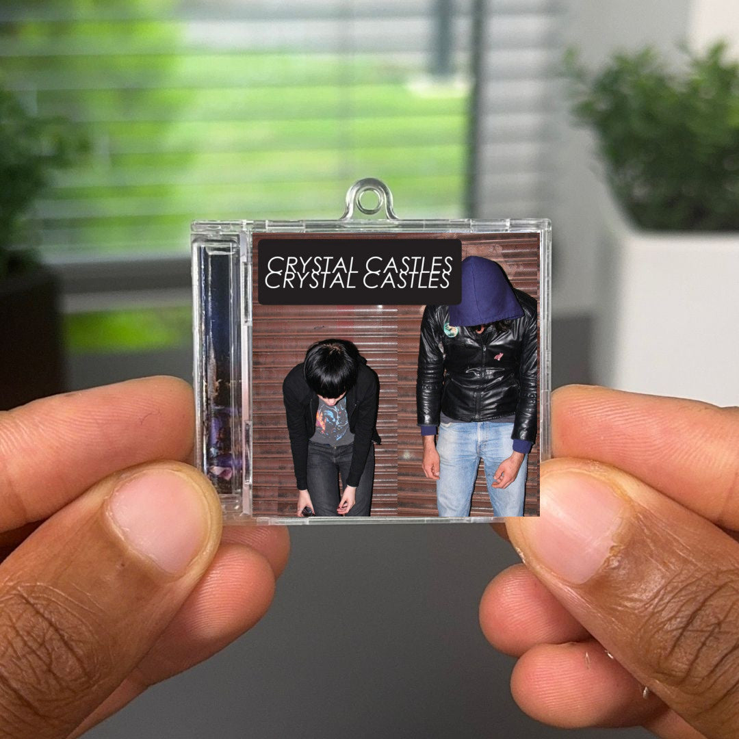Crystal Castles Albumtag