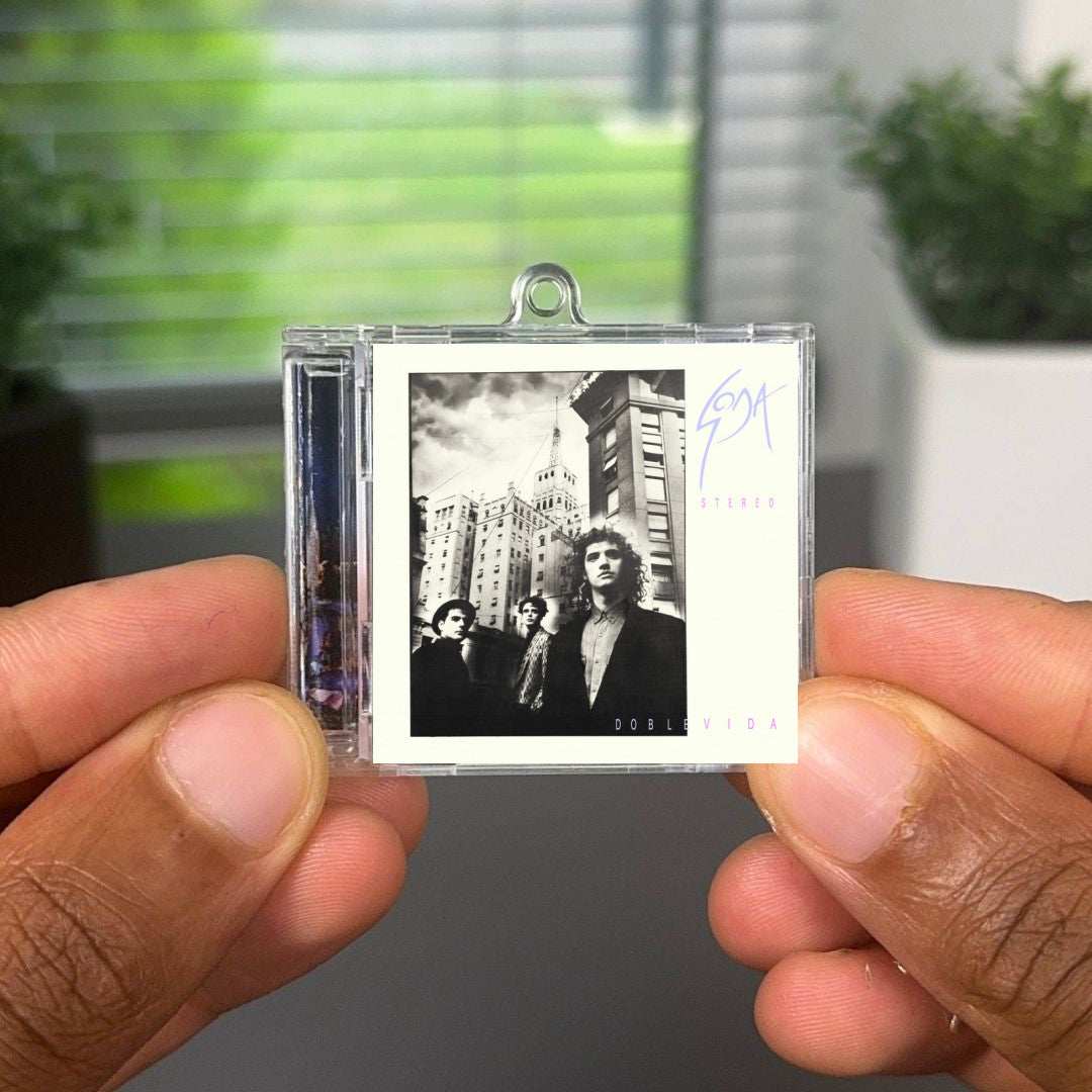 Doble Vida (Remastered) llavero NFC