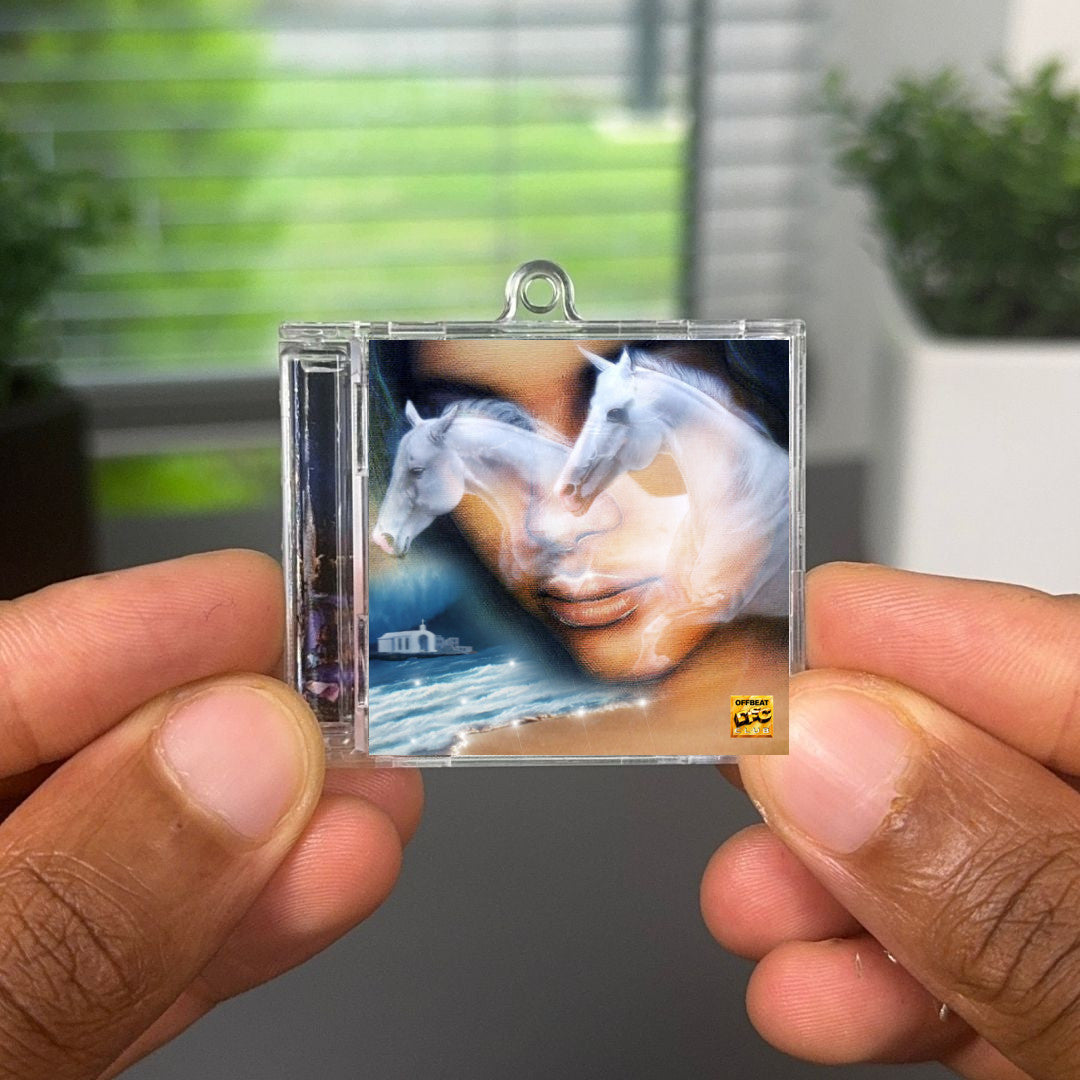 GET LOVED OR DIE TRYIN" llavero NFC