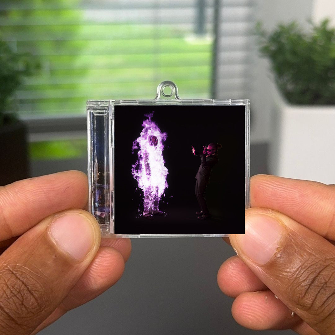 HEROES & VILLAINS (Villains Version) llavero NFC