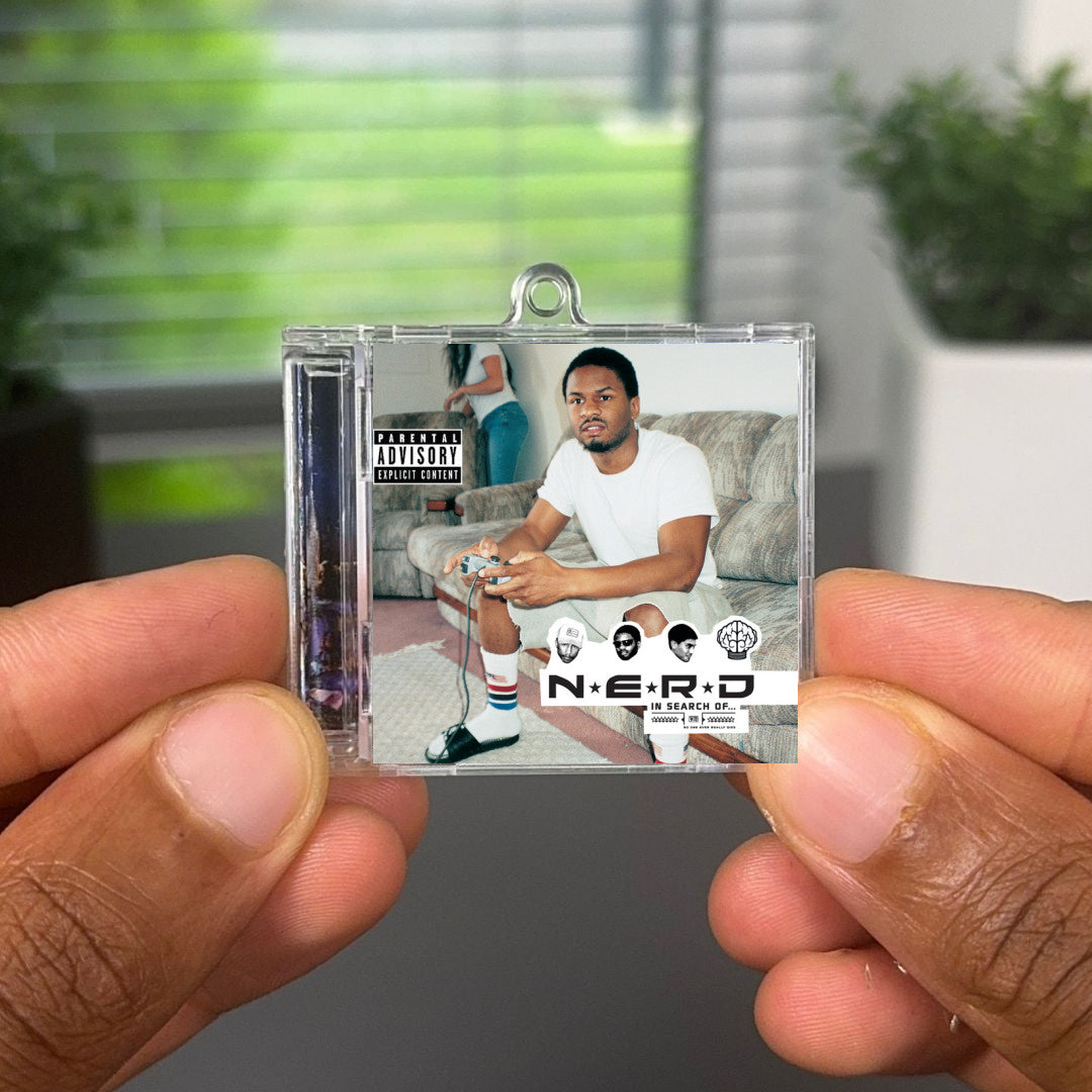 In Search Of... llavero NFC