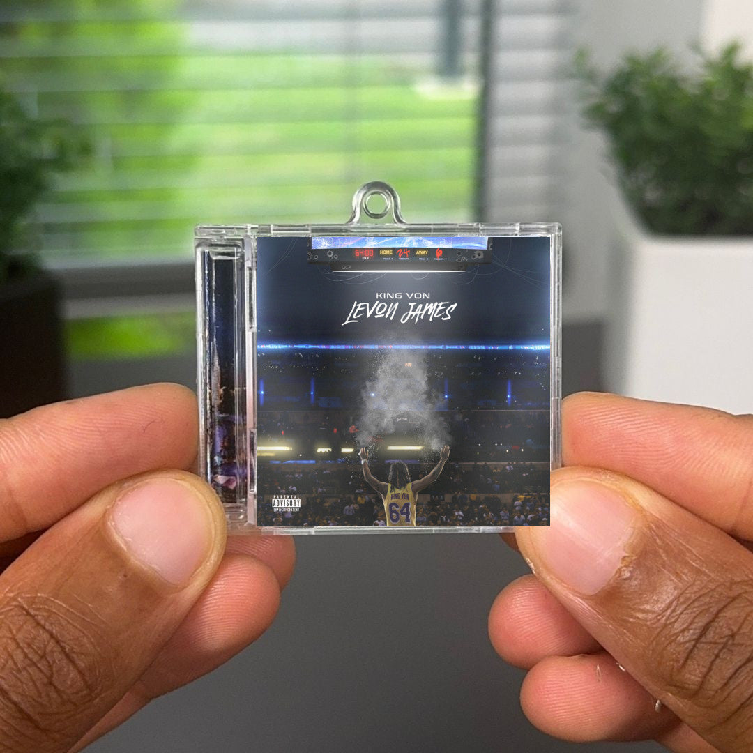 Levon James llavero NFC