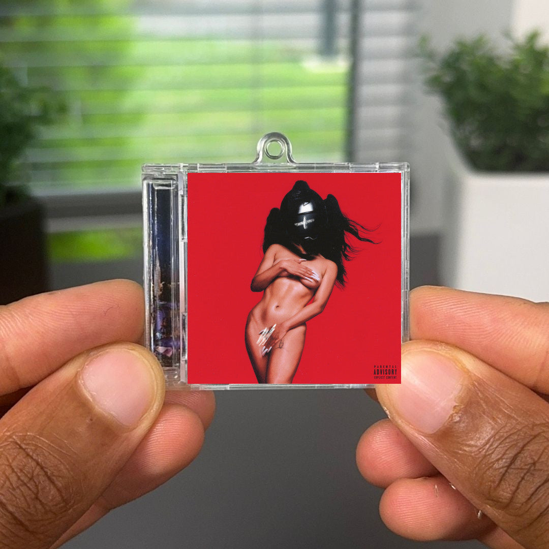 MOTOMAMI + Albumtag