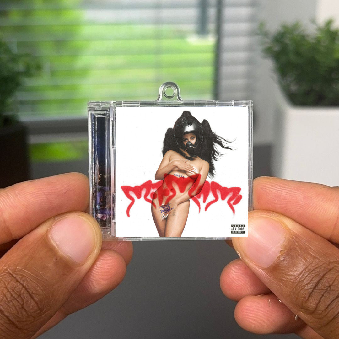 MOTOMAMI llavero NFC