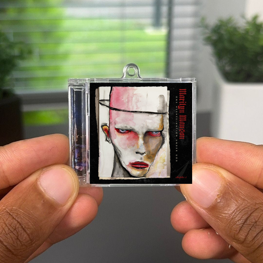 One Assassination Under God - Chapter 1 llavero NFC