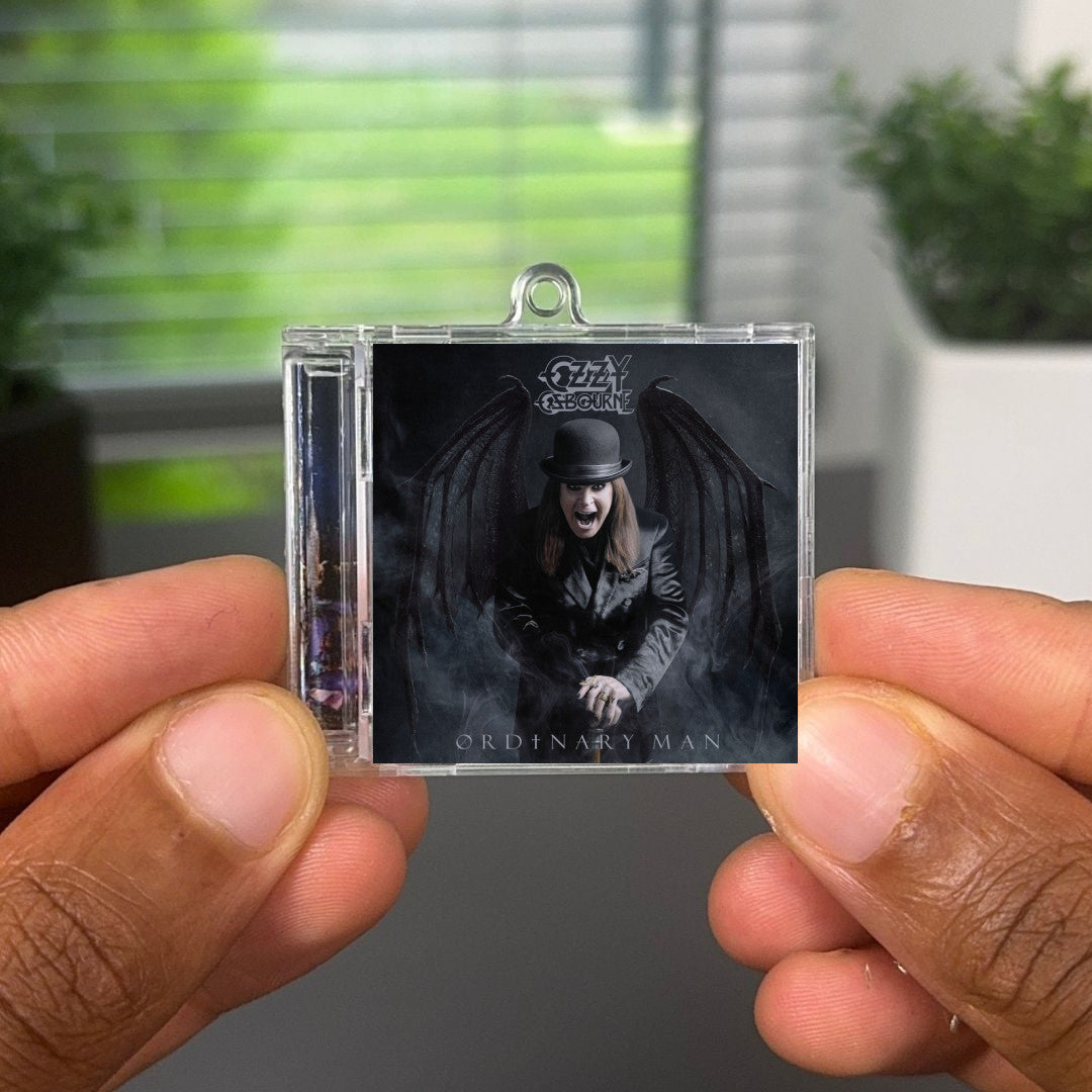 Ordinary Man Albumtag