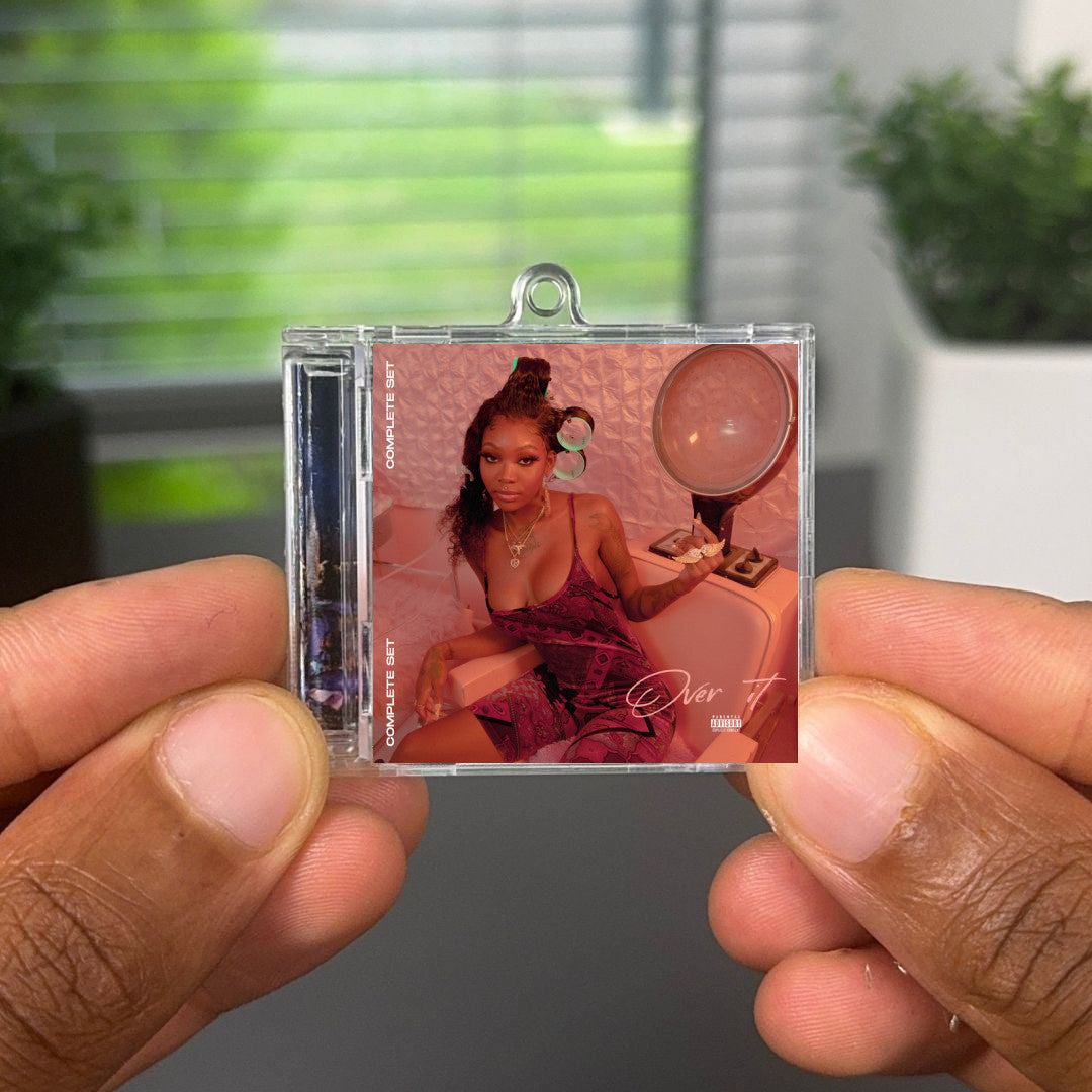 Over It (Complete Set) llavero NFC