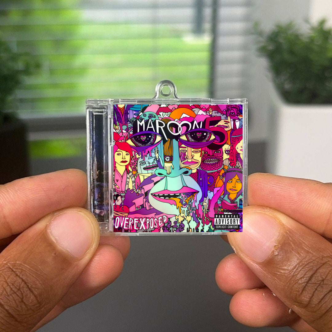 Overexposed Track By Track llavero NFC