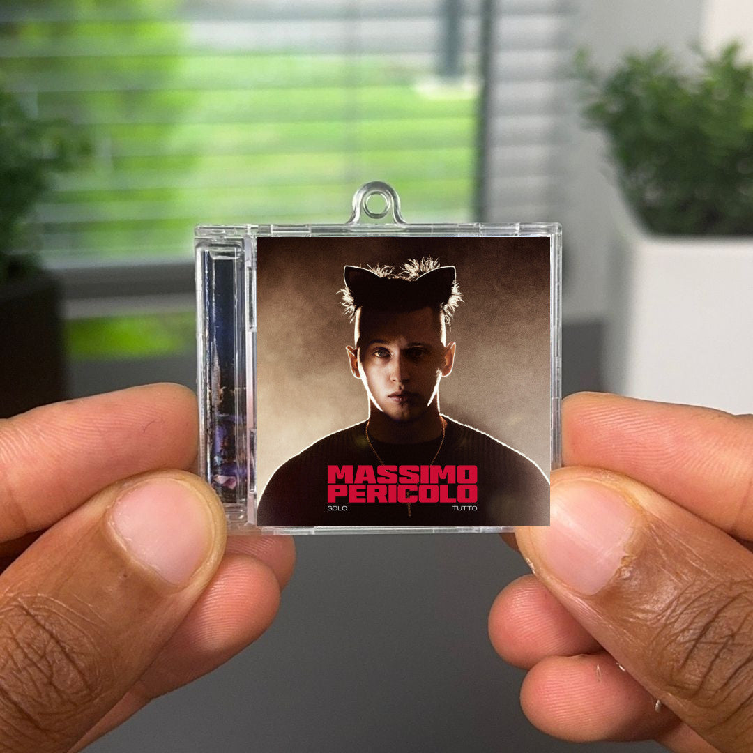 SOLO TUTTO llavero NFC