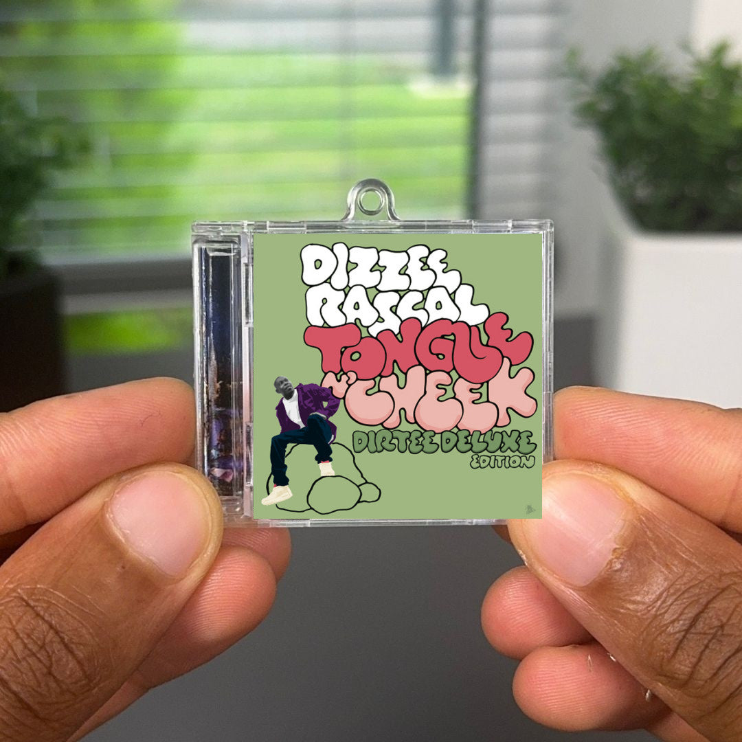 Tongue N" Cheek (Dirtee Deluxe Edition) llavero NFC