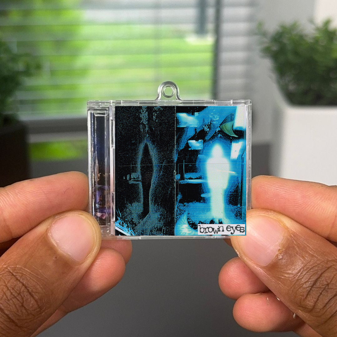 brown eyes* llavero NFC