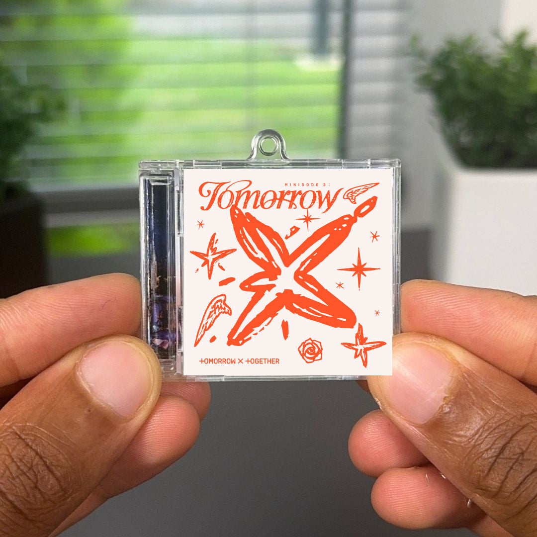 minisode 3: TOMORROW llavero NFC