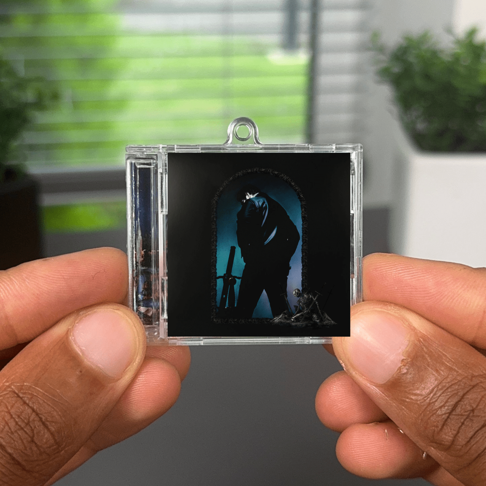 Hollywood's Bleeding NFC Keychain