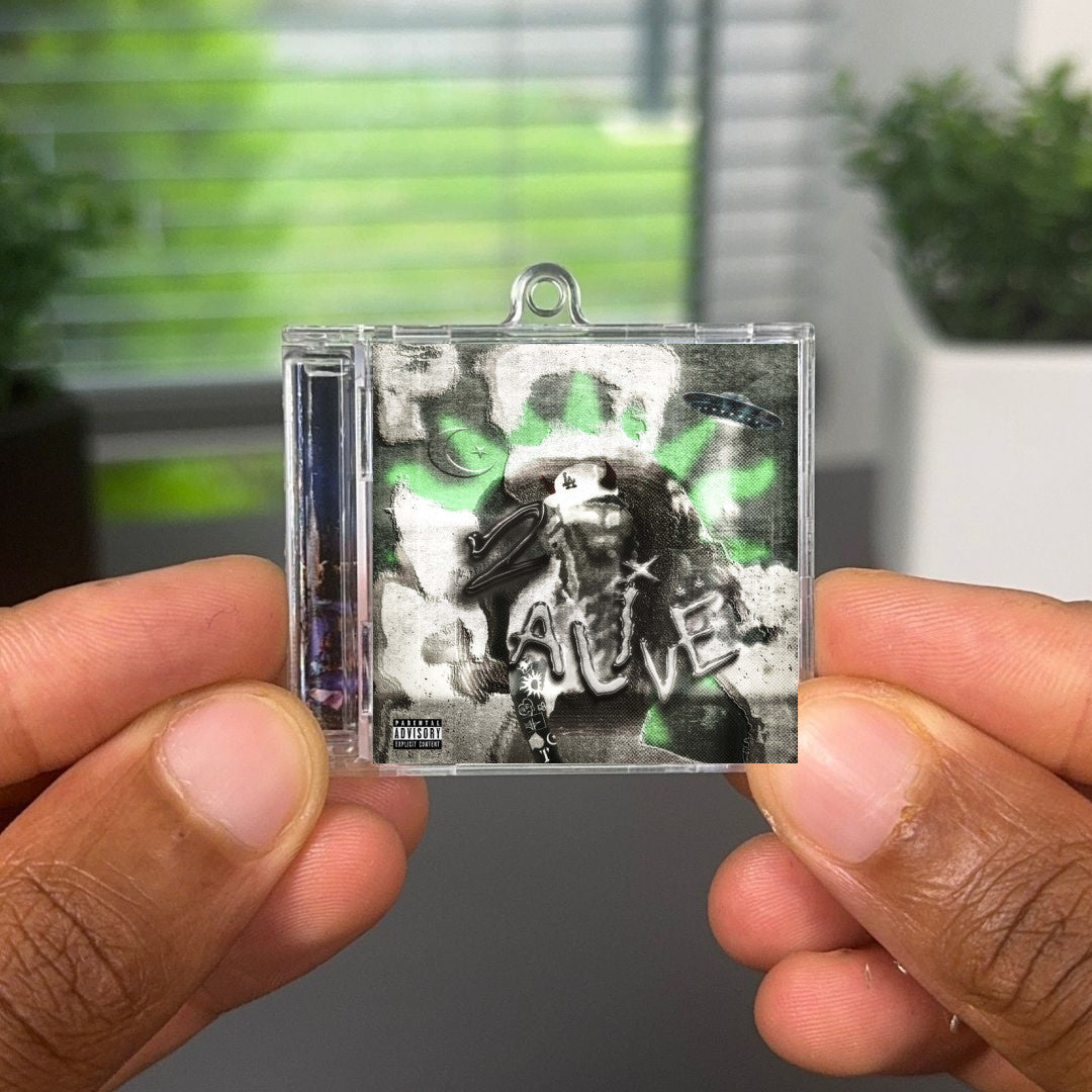 2 Alivë NFC Keychain