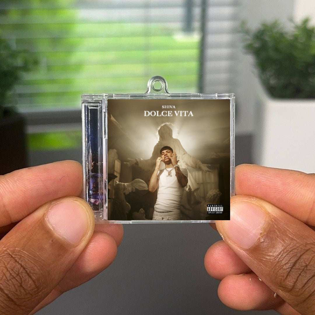 Dolce vita NFC Keychain