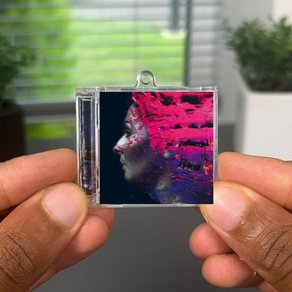 Hand Cannot Erase llavero NFC