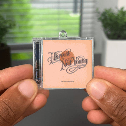 Harvest (50th Anniversary Edition) llavero NFC