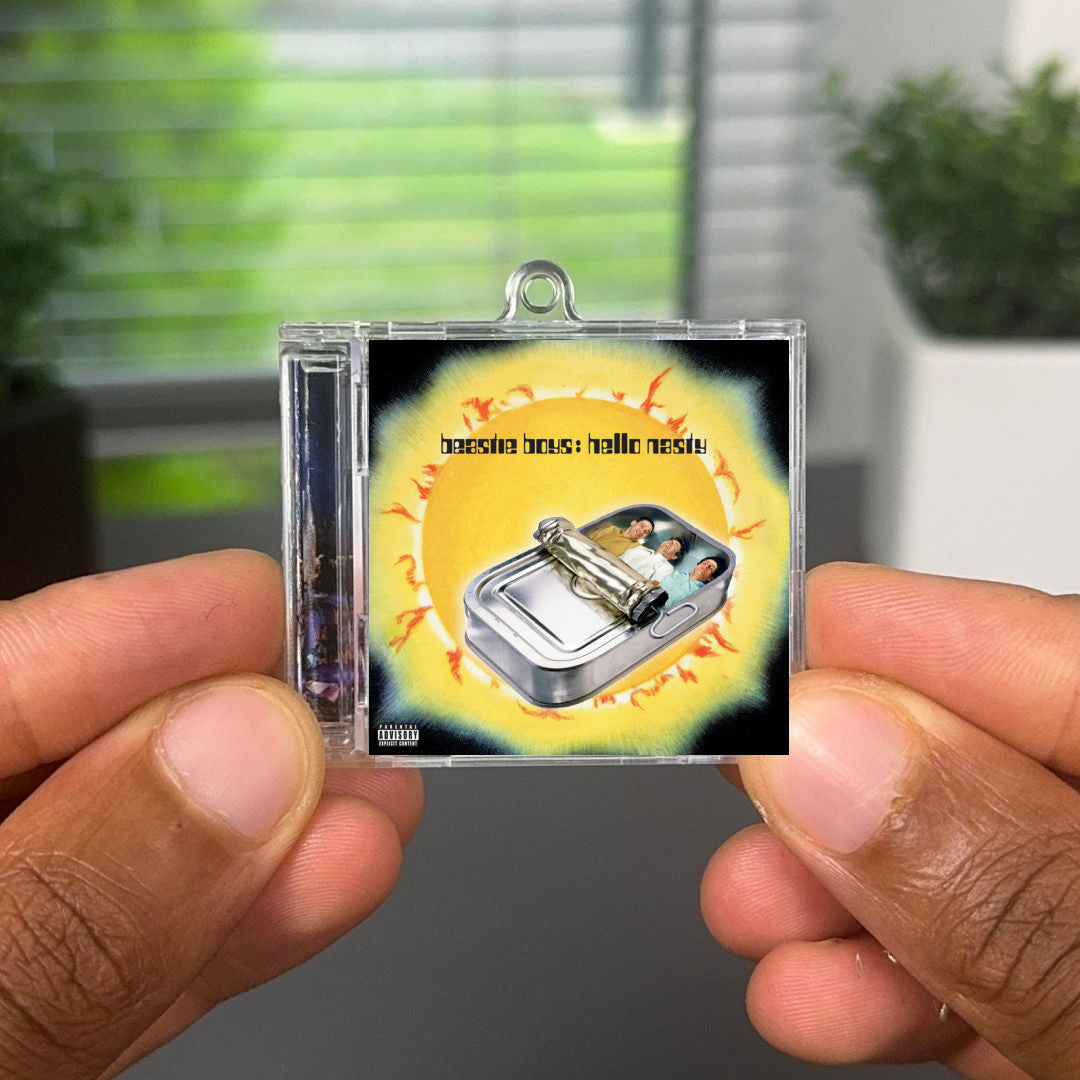 Hello Nasty (Deluxe Edition/Remastered) llavero NFC