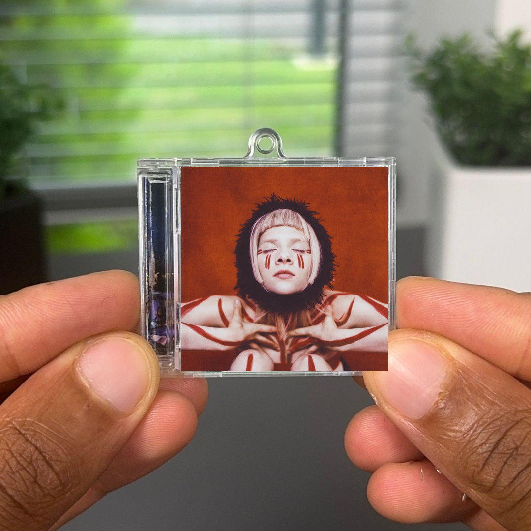 Infections Of A Different Kind – Step 1 llavero NFC