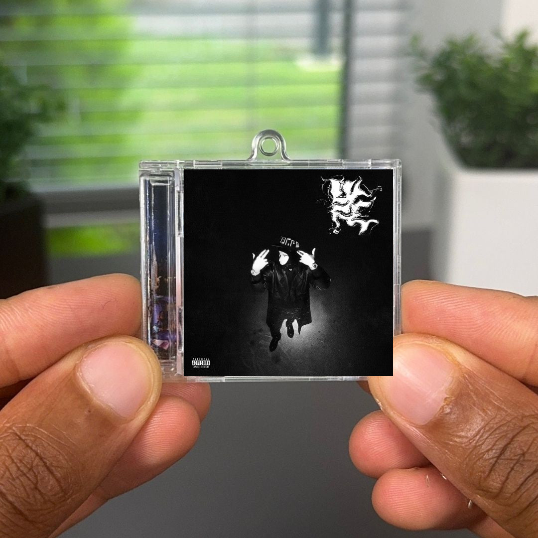 Lyfë NFC Keychain