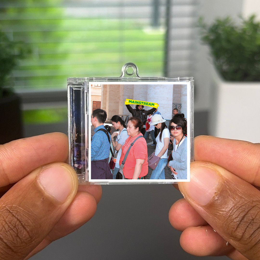 Mainstream (Deluxe Edition) Albumtag