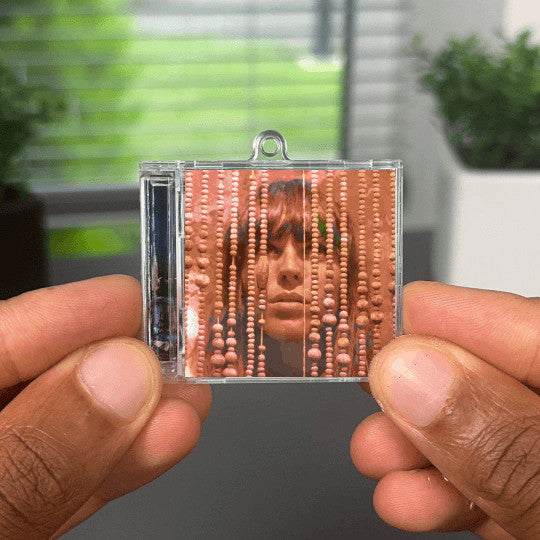 Melody"s Echo Chamber Albumtag