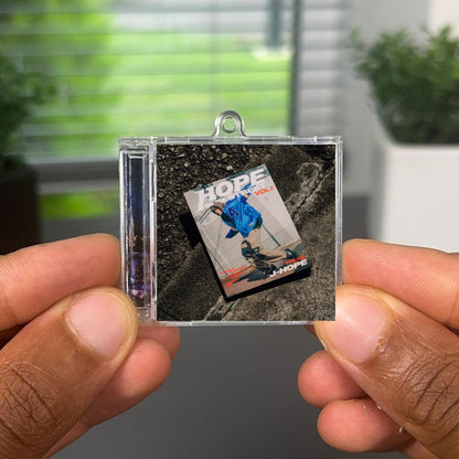 NEURON (with Gaeko & YOON MIRAE) llavero NFC