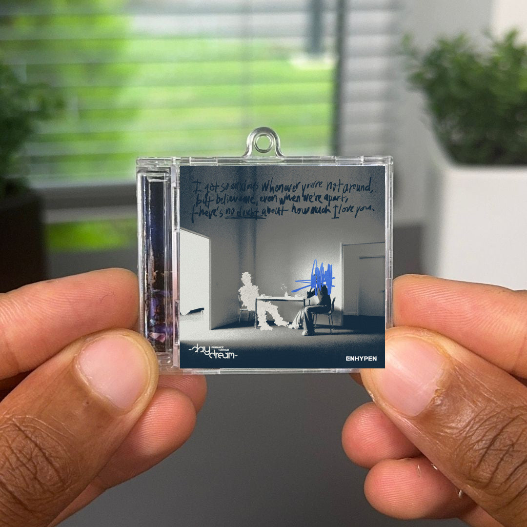 ROMANCE : UNTOLD -daydream- NFC Keychain