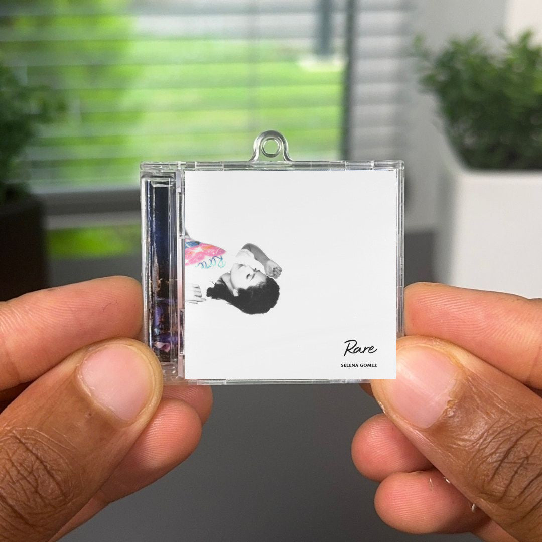Rare llavero NFC