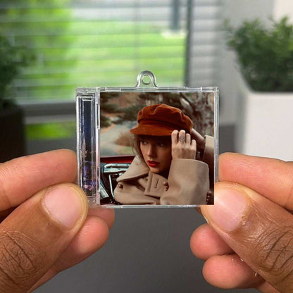 Red (Taylor"s Version) llavero NFC