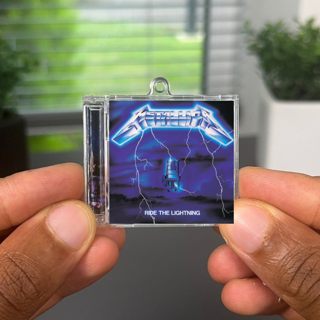 Ride The Lightning (Remastered) llavero NFC