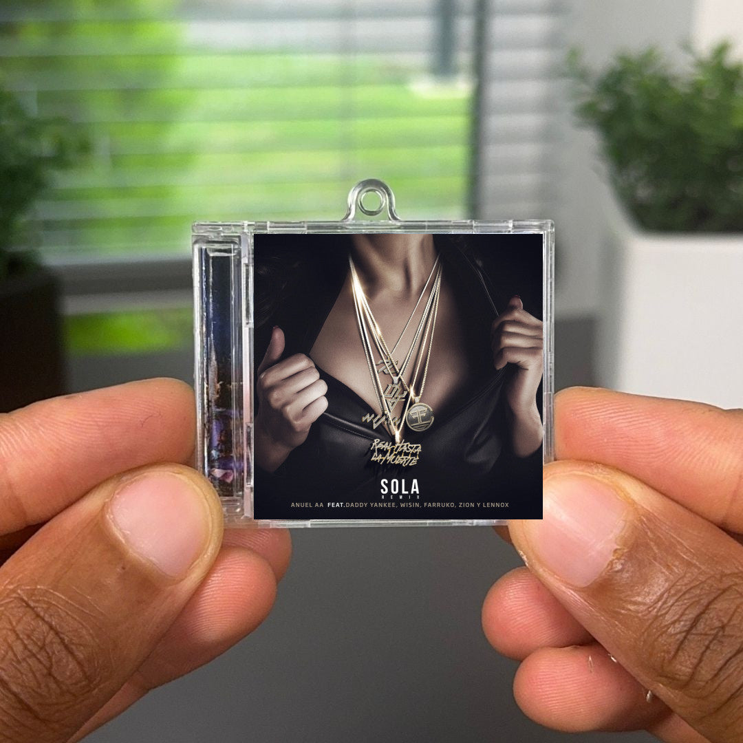 Sola (Remix) llavero NFC