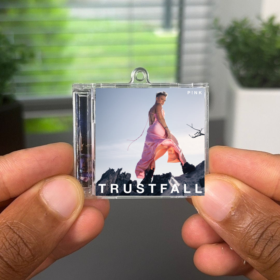 TRUSTFALL NFC Keychain