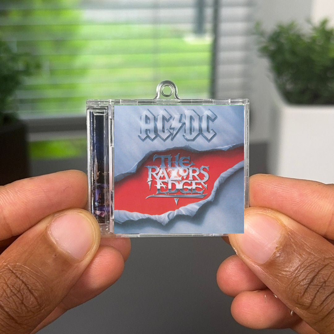 The Razors Edge llavero NFC