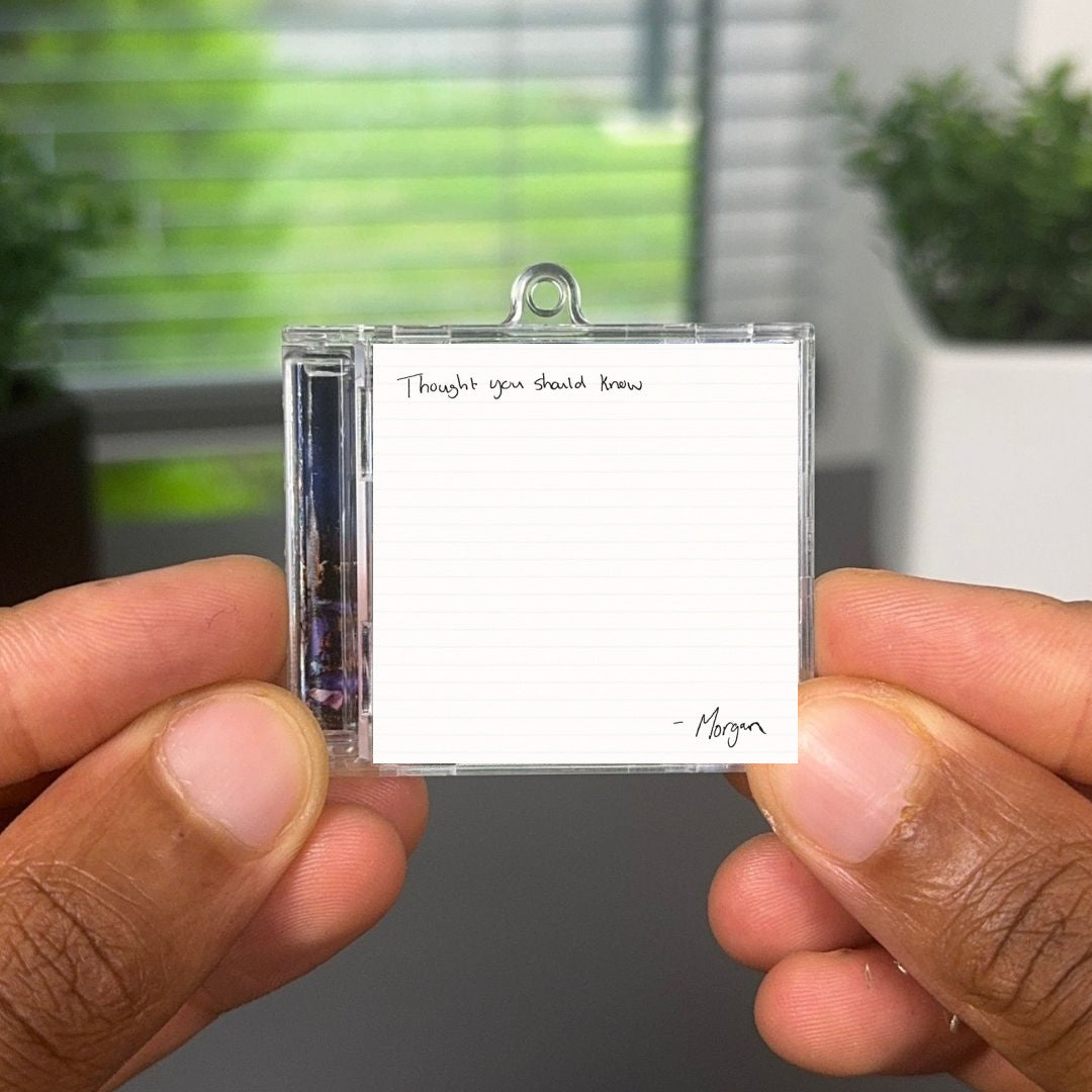 Thought You Should Know llavero NFC