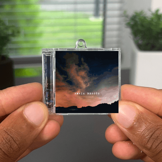 Amaia Bescós llavero NFC