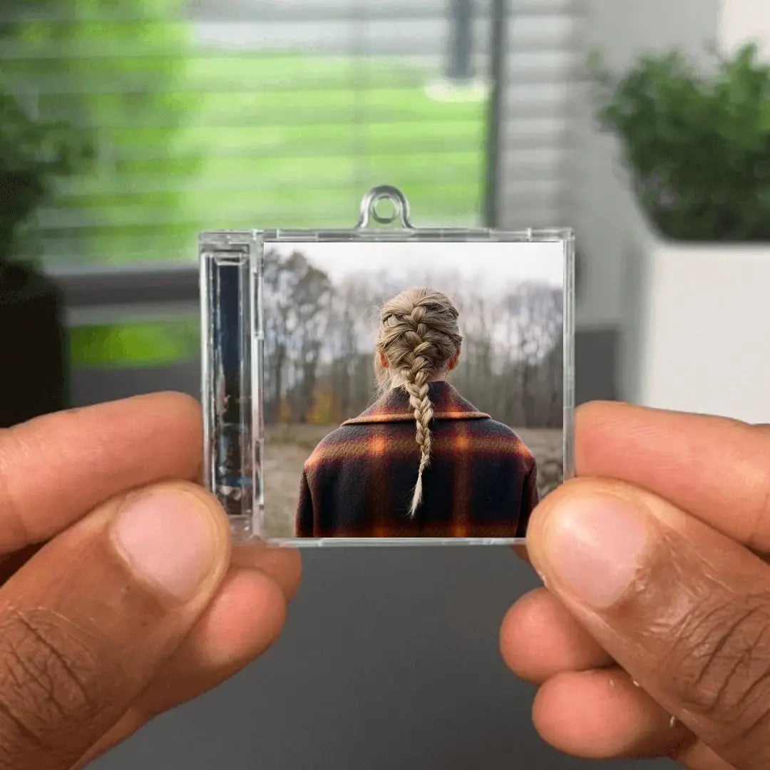 evermore NFC Keychain