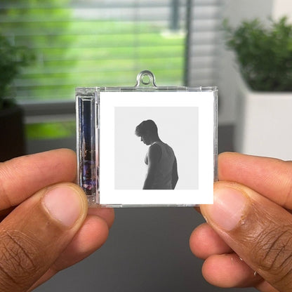 extrovert llavero NFC