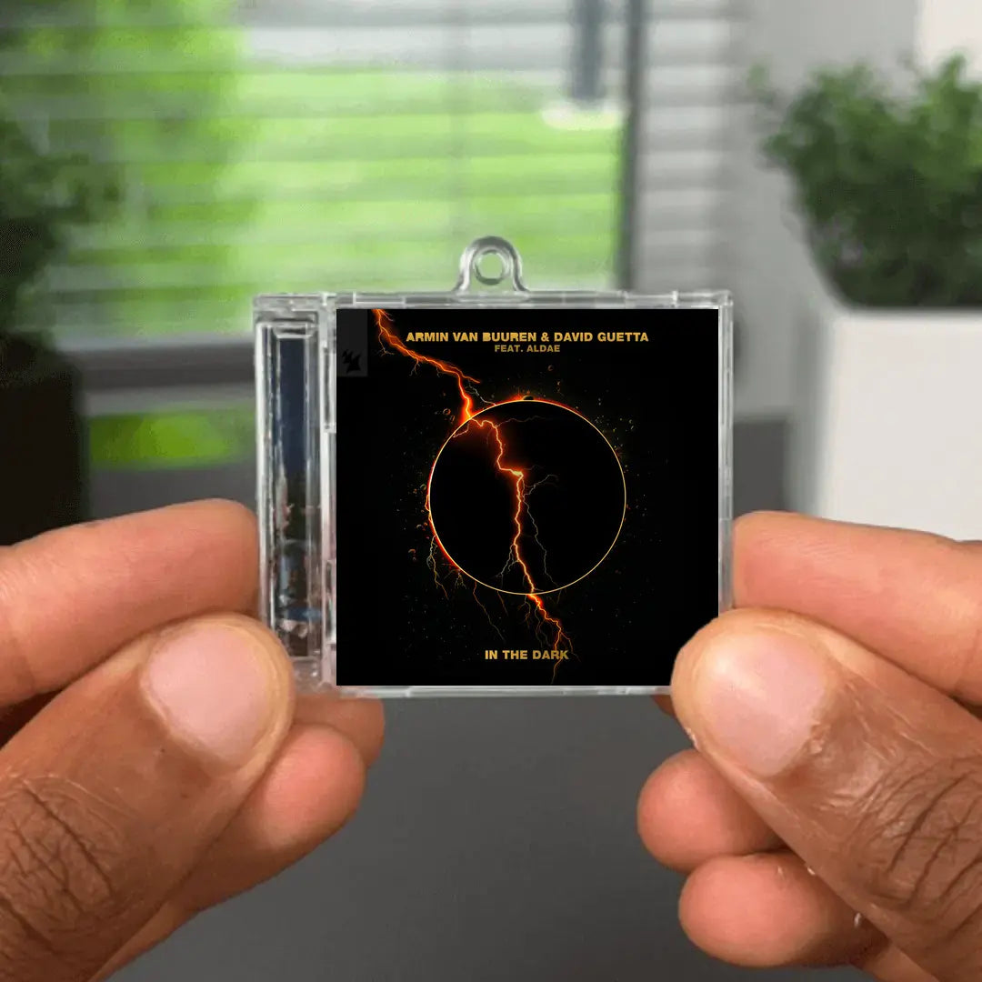 In The Dark Albumtag