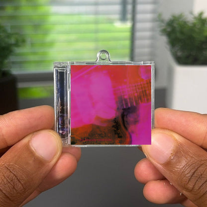 loveless llavero NFC