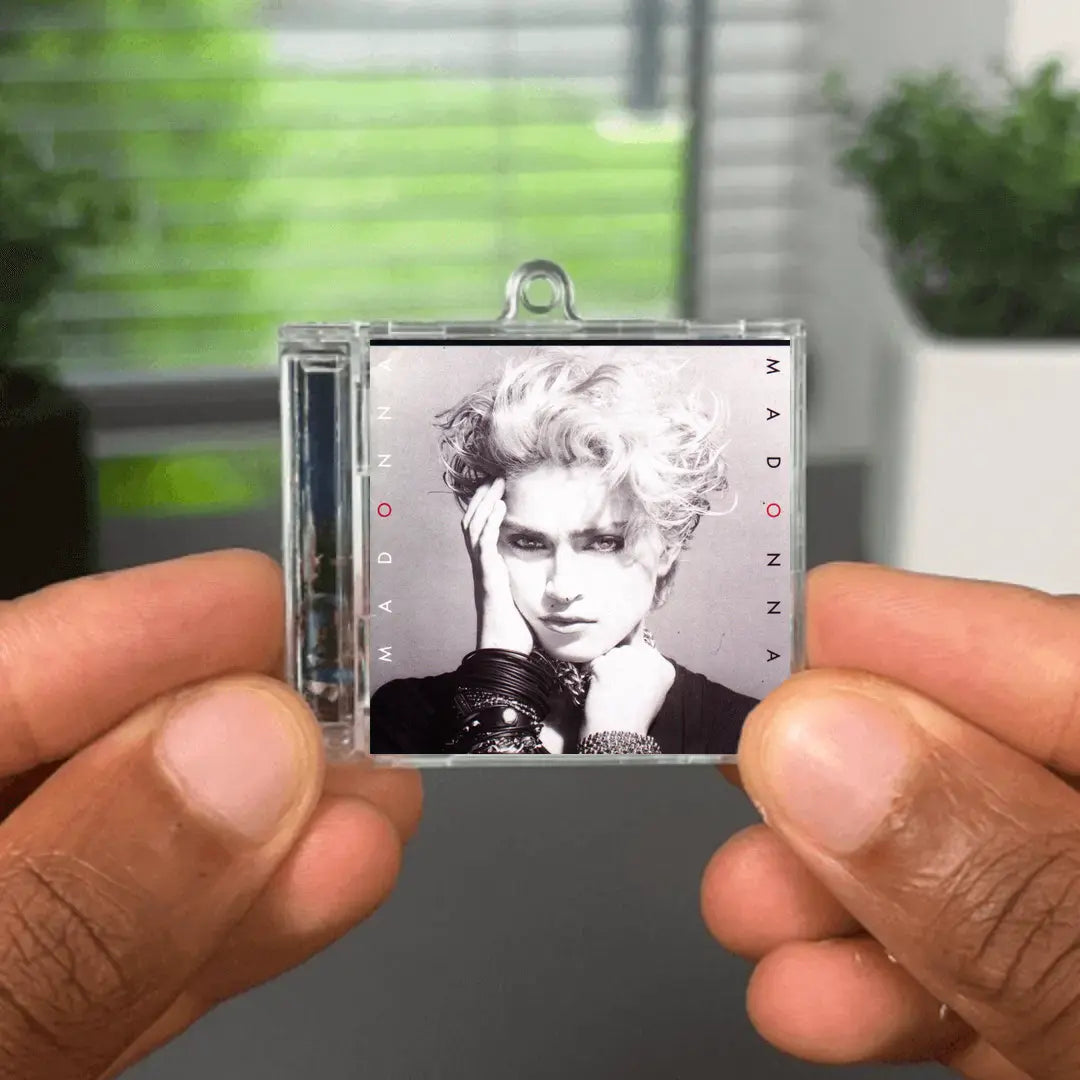 Madonna Albumtag