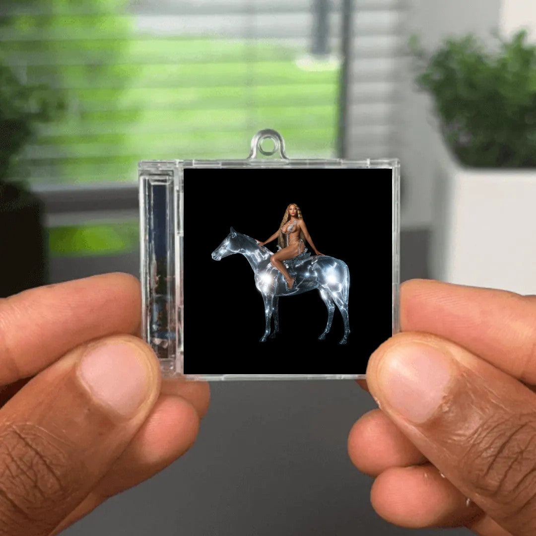 MOVE (feat. Grace Jones & Tems) Albumtag