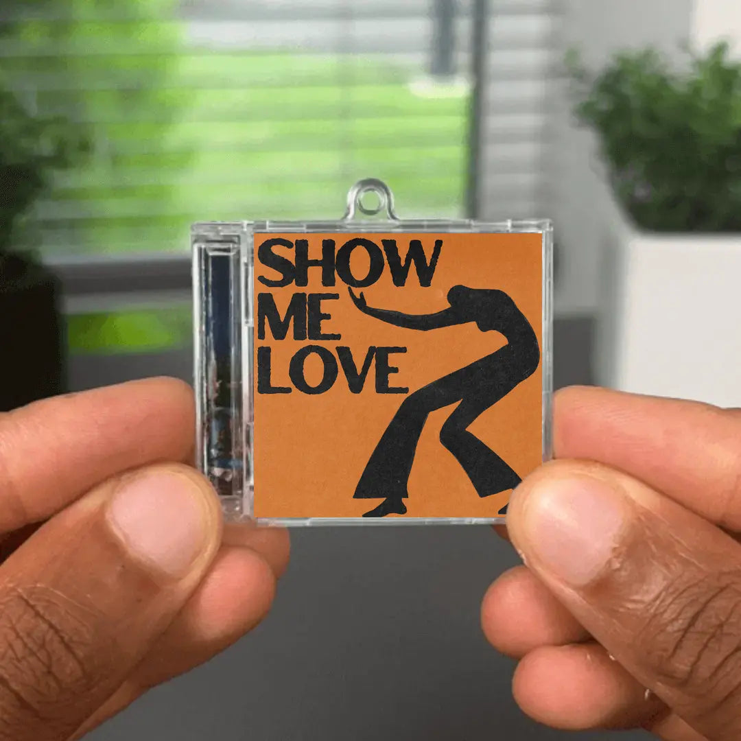 Show Me Love NFC Keychain